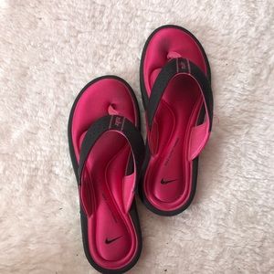 Nike Comfort footbed sandals